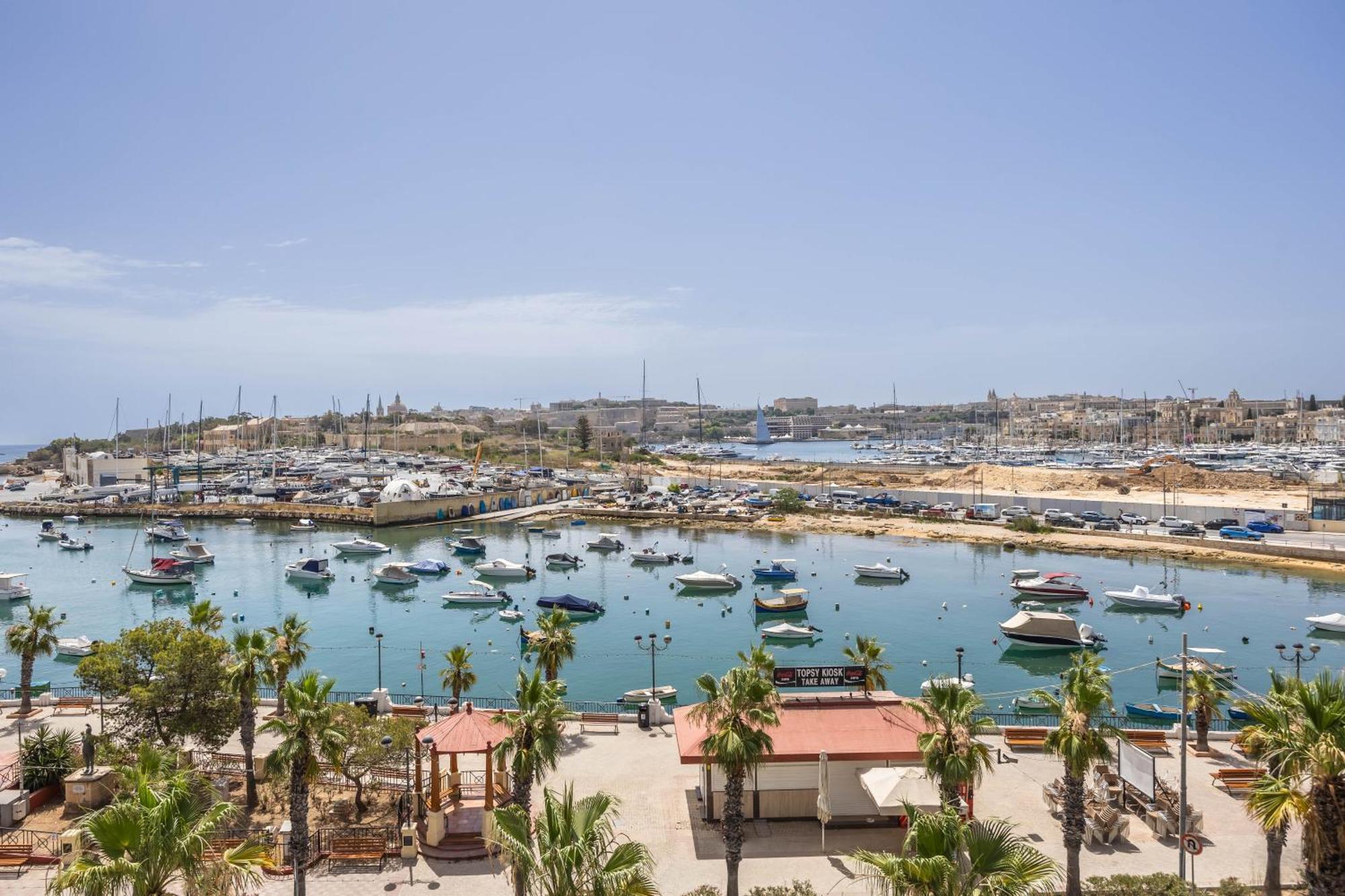 New Duplex Penthouse W Breathtaking Views By Sf Homes Gzira Buitenkant foto